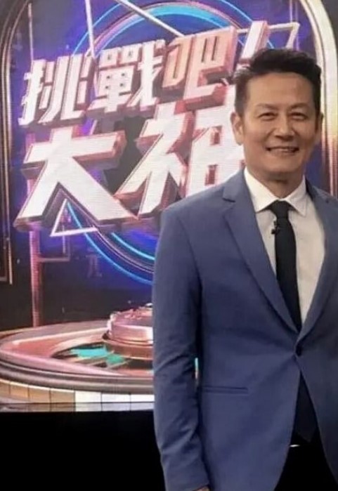 寂寞的学生们在山上无套做爱激情内射 - 奶糖视频